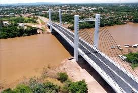 Resultado de imagem para Ponte Internacional da Amizade ligando a cidade de Nova Iguaçu, Brasil e Ciudad del Este, Paraguai,