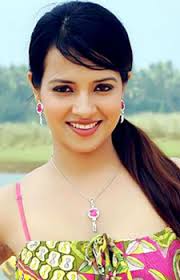 Saloni Aswani is an established actress who mainly appears in South Indian films. She was born as Vandana in Ulhasnagar , Maharashtra in a Sindhi family on ... - saloni-aswani