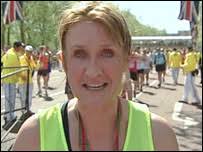 BBC Look East presenter Amelia Reynolds completed the 2009 London Marathon on Sunday in an impressive 4 hours 10 minutes. Battle to beat marathon heat &gt; - amelia203_203x152