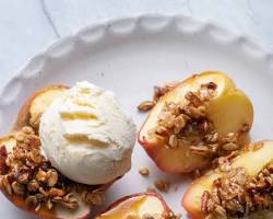 Image of Baked Apples with Cinnamon and Walnuts