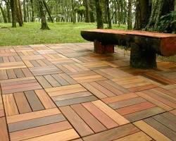Image of سرامیک طرح چوب برای کف حیاط