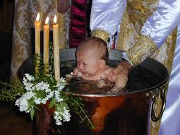 когда крестят новорожденного