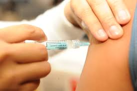 Resultado de imagem para fotos da vacinação contra a gripe
