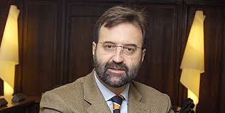 Manuel Escribano, ex-director general de Caja Segovia. Se pre-jubiló con una pensión pactada de 6 millones euros. - manuel-escribano