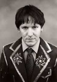 I&#39;m lying here waiting for sleep to over take me. Elliott Smith. Needle in the hay. Your hand on his arm - elliottsmith4