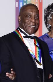 Buddy Guy poses for photographers during the 35th Kennedy Center Honors at the Kennedy Center Hall of States on December 2, 2012 in Washington, DC. - Buddy%2BGuy%2B35th%2BKennedy%2BCenter%2BHonors%2BKNIlxc4VCz2l