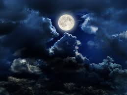 Méditation à la pleine lune Images?q=tbn:ANd9GcSNvINAsCwSQH66B4HUItuPSThIAOYfcifPPC_7dGQdbKhCPP-8