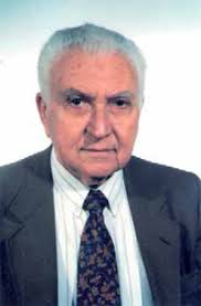 In memoriam: Dr. Juan Quetglas Moll (1922-2009). Aún recuerdo aquel olor a éter que había siempre en el Hospital de Larache, en Marruecos, donde íbamos a ... - in_memo