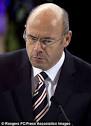 Rangers directors Martin Bain and Donald McIntyre are suspended ... - article-0-0C3DE98F00000578-908_306x423