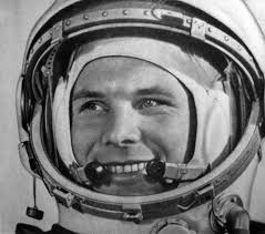 Yuri Gagarin (c) RIA Novosti. Things are happening very quickly and already I must prepare for my return to earth. As I pass over Africa, the retro rockets ... - gagarin_800px1