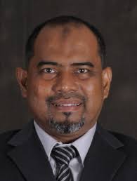 Dr. Mohd Rosli Hainin Head, Department of Geotechnics &amp; Transportation - rosli-hainin