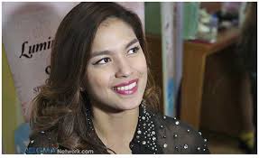 Kapuso leading lady Andrea Torres radiates in every angle, exuding a sunny charm that draws people closer to her. Where does the pretty and talented actress ... - happyA