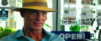 Lawyer Ed DuBois III (Ed Harris) comes out of retirement to investigate the bizarre ... - painandgain-03