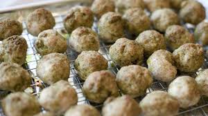 Turkey-Pesto Meatballs Recipe - BettyCrocker.com