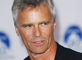 And while television&#39;s master of the clever homemade fix may not actually be a real man, actor Richard Dean Anderson ... - richard-dean-anderson-430-0