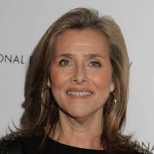 Meredith Viera Photo: ZUMAPRESS.com. Meredith Vieira was so bothered by her Spanx at the Women&#39;s Day Red Dress Awards, she ripped them off and showed them ... - meredith_viera-300x300