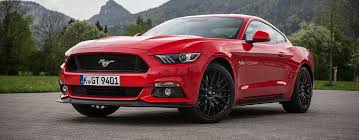 Ford Mustang Coupé en Negro ocasión en PINTO por € 32.900,-