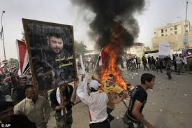 Muqtada al-Sadr threatens militia violence in Iraq | Daily Mail Online via Relatably.com