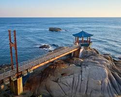 속초 여행지 풍경 명소, AI로 생성