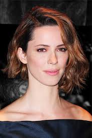 Case in point: Rebecca Hall&#39;s asymmetrical cut. Girlfriend looks good — and this isn&#39;t an easy hairstyle to pull off. Having uneven locks can turn very ... - rebecca-hall-2