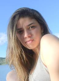 Ana-Carolina Silva updated her profile picture: - tTa5O6jUhbg