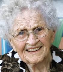 Am gestrigen Himmelfahrtstag feierte Maria Pohl in der Vulkanstraße 5 ihren 95. Geburtstag. &quot;Oma Maria&quot; freute sich riesig, dass sie ihren 95. - 15272619