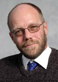 Prof. Dr. <b>André Roux</b> ist ein südafrikanischer Wirtschaftswissenschaftler und <b>...</b> - roux-andre