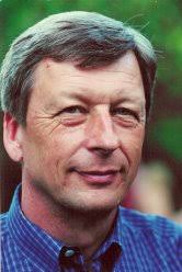 Seit 1972 ist er künstlerischer Leiter des Wiener Lehrer – a cappella – Chores. 1988 wurde Mag. - knotzinger