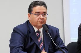 Dilma sanciona “janela” proposta por Roberto Rocha
