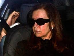 Cristina Kirchner consigue desahuciar a Colón Images?q=tbn:ANd9GcTHAEBZ74oJTyTjvPN-OHJmnEaEiilPQ8IQbL9ETXsBZs88cID3