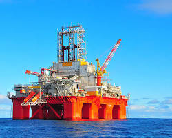 Photo of a semi-submersible drilling rig