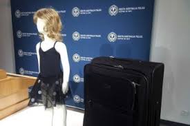 How to solve Australian suitcase girl UID - if you like profiling Images?q=tbn:ANd9GcTKokJnKo29pdl8yMUc6WD3rLPq2yP0o0MOMMPTqfLE4ukKWUIN