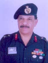 Jammu, 25 March,Major General Sanjeev Loomba, is relinquishing command of the prestigious Tiger Division on 27 March 2008. General Loomba, took over command ... - 25marj%26k1