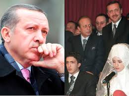 Oğlu Ahmet Burak Erdoğan&#39;ın nikahında çok mutlu görünüyor. - 68_11