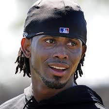 Mets shortstop Jose Reyes, now a free agent, was spotted at the Continental (2nd &amp; Market) Tuesday which fueled rumors that he was meeting with the Phillies ... - Reyes1