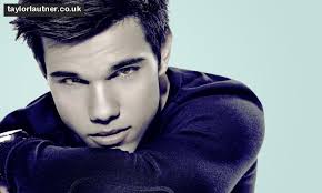  2013 cool taylor lautner wallpapers