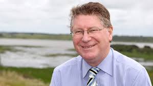 Long before he entered politics, Denis Napthine used to spend school holidays on his family farm at Winchelsea, rearing piglets he&#39;d bought at the Geelong ... - SG_729_Napthine-620x349