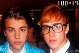 Chris Bieber rencontre enfin son idole Justin Bieber ... - 412579135_ID7317088_cbieber_164039_H3MVED_0