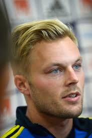 High Sz. Is this Sebastian Larsson the Sports Person? Share your thoughts on this image? - high-sz-1374862716