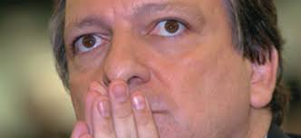 José Manuel Barroso ist Kandidat für seine eigene Nachfolge an der Spitze ...
