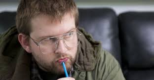 Howard (Greg McHugh) has an unconventional method of getting over Sabine in tonight&#39;s series finale of Fresh Meat (Picture: Channel 4) - article-1353944226174-1637a331000005dc-744302_636x330