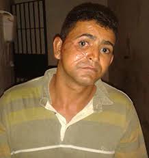 ... reformado da PM de Sergipe, José Ronaldo Ferreira Santos, conhecido como &#39;Bigode&#39;, durante uma tentativa de assalto a uma casa lotérica da cidade ... - damiao_da_silva_viana_preso_alagoas