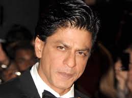 Katrina Kaif, Shah Rukh Khan mobbed, cars chased at UK film shoot - Bollywood News - Digital Spy - bollywood_ra_one_london_premiere_1