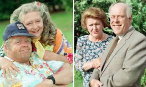 Where are the original Keeping Up Appearances cast now?