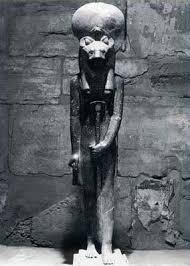 templo de Ptah  Images?q=tbn:ANd9GcTtw2UXLP_qICtLVknXg7qWJKZCcDh6vkph-XVXZ_ciNRykd4cniA