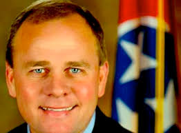 Stephen Fincher (R-TN), representing Tennessee&#39;s 8th congressional district. Amidst the heartwarming congressional debate over just how deeply Jesus wants ... - republican-tennessee-rep-steve-fincher-made-9900-in-2012