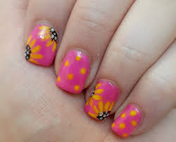 Pink sunflower nails