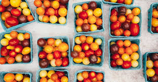 Cherry Tomatoes: Nutrients, Benefits, and Downsides